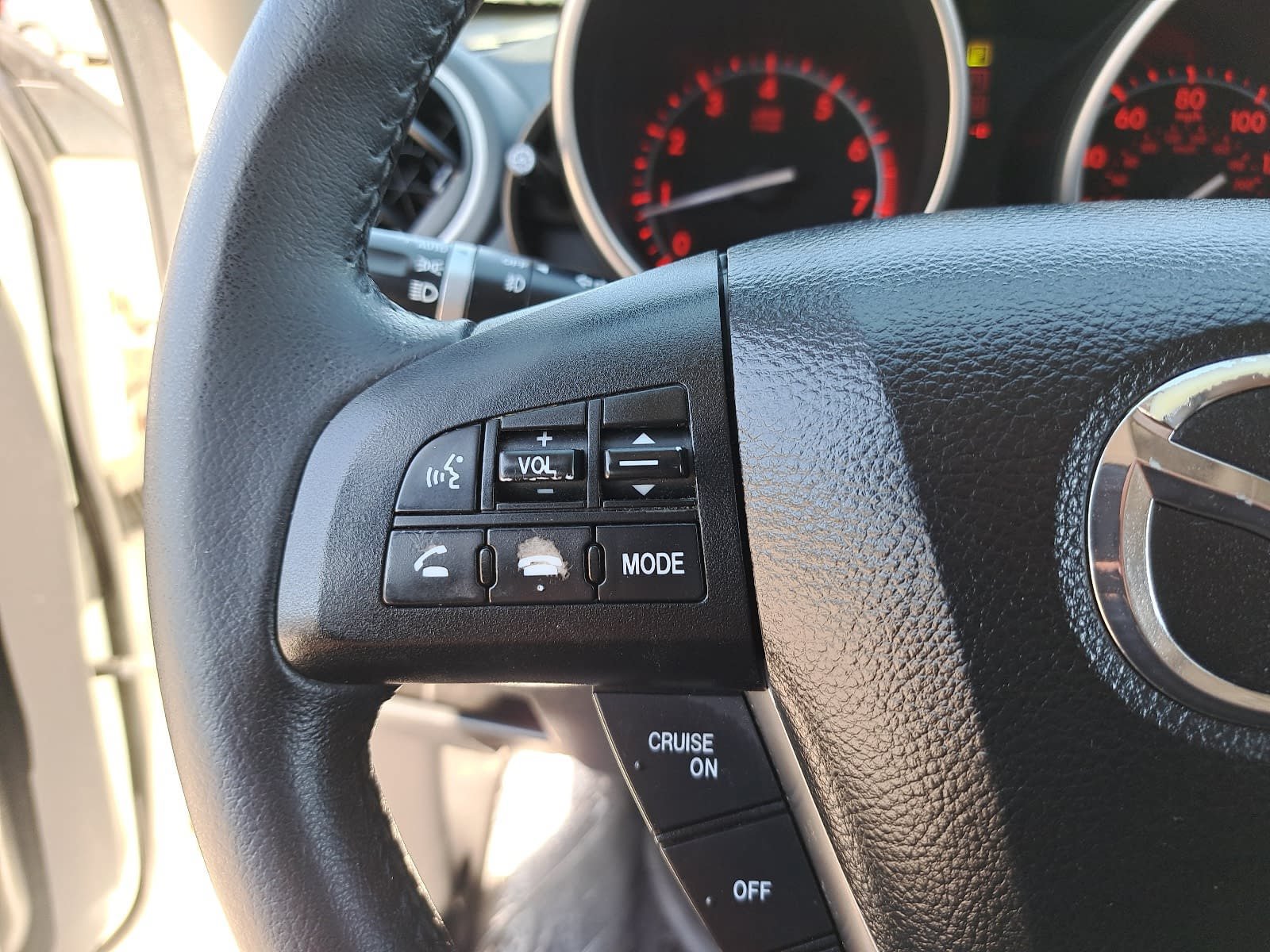 Used 2010 MAZDA MAZDA3 s Grand Touring FWD image 16