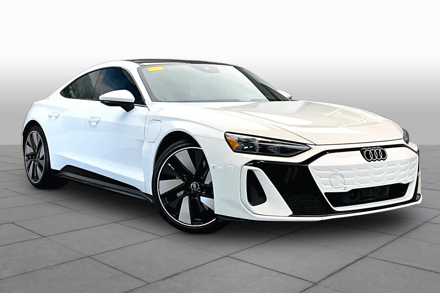 Certified 2025 Audi S e-tron GT Prestige w/ Prestige Package AWD/4WD video 2