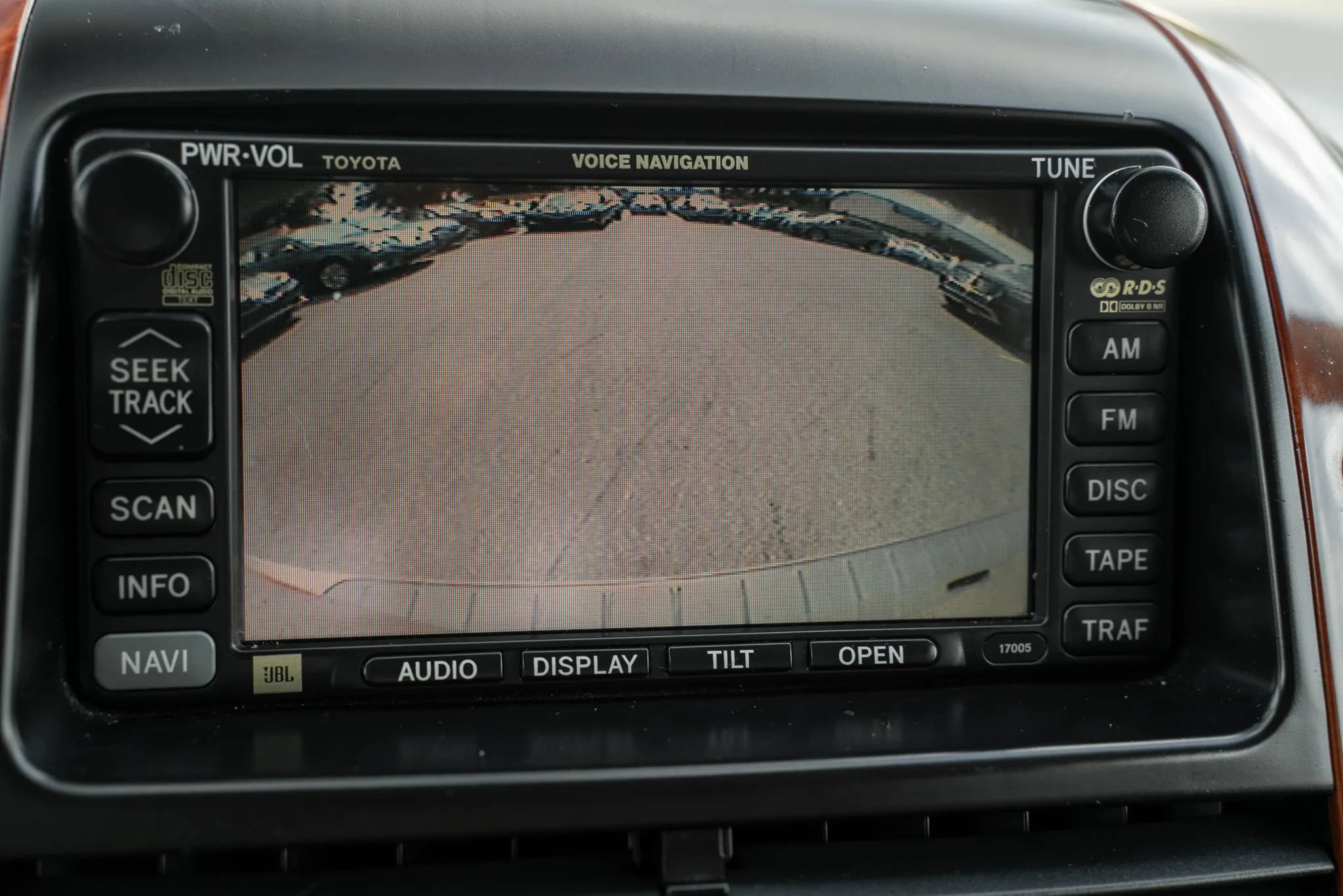 Used 2004 Toyota Sienna XLE FWD image 24
