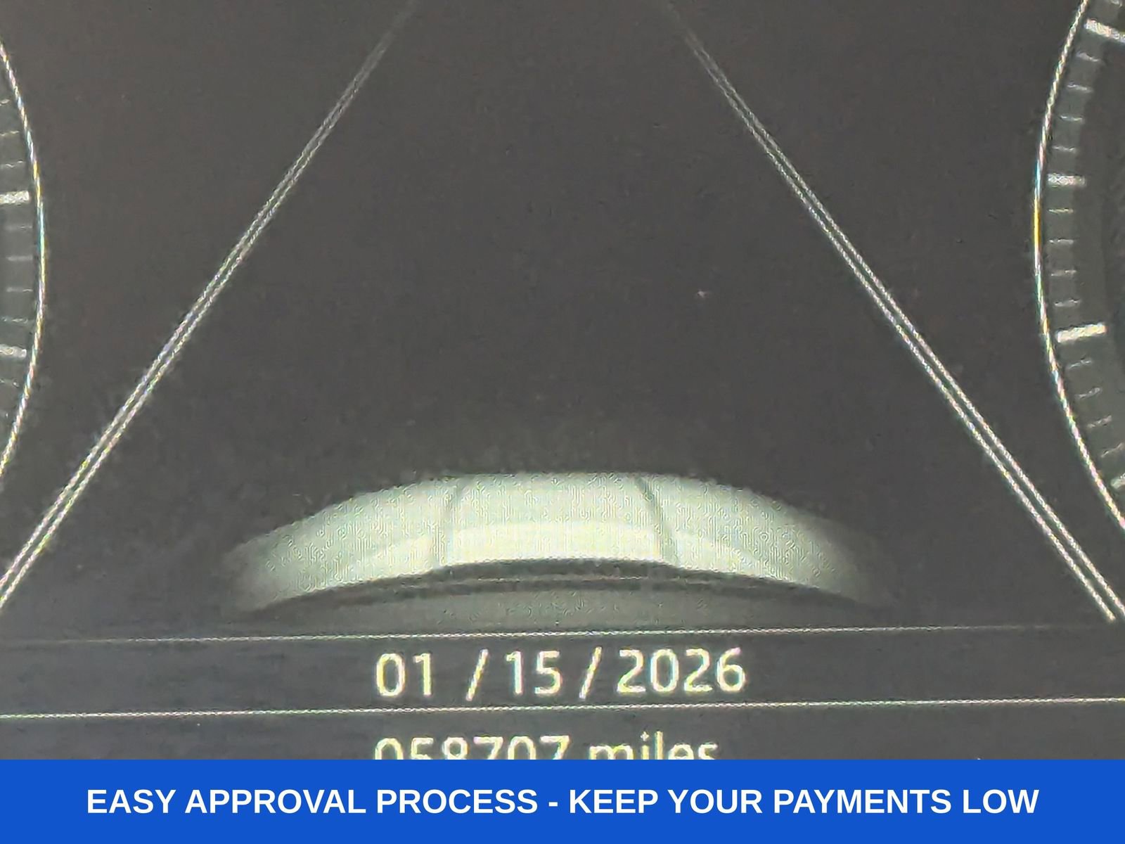 Used 2019 Jaguar E-PACE R-Dynamic SE image 42