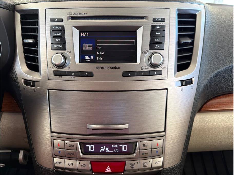 Used 2014 Subaru Outback 3.6R Limited w/ Moonroof Package AWD/4WD image 20