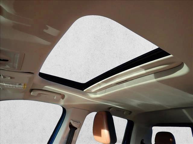 Used 2023 Ford Maverick Lariat w/ Lariat Luxury Package image 13