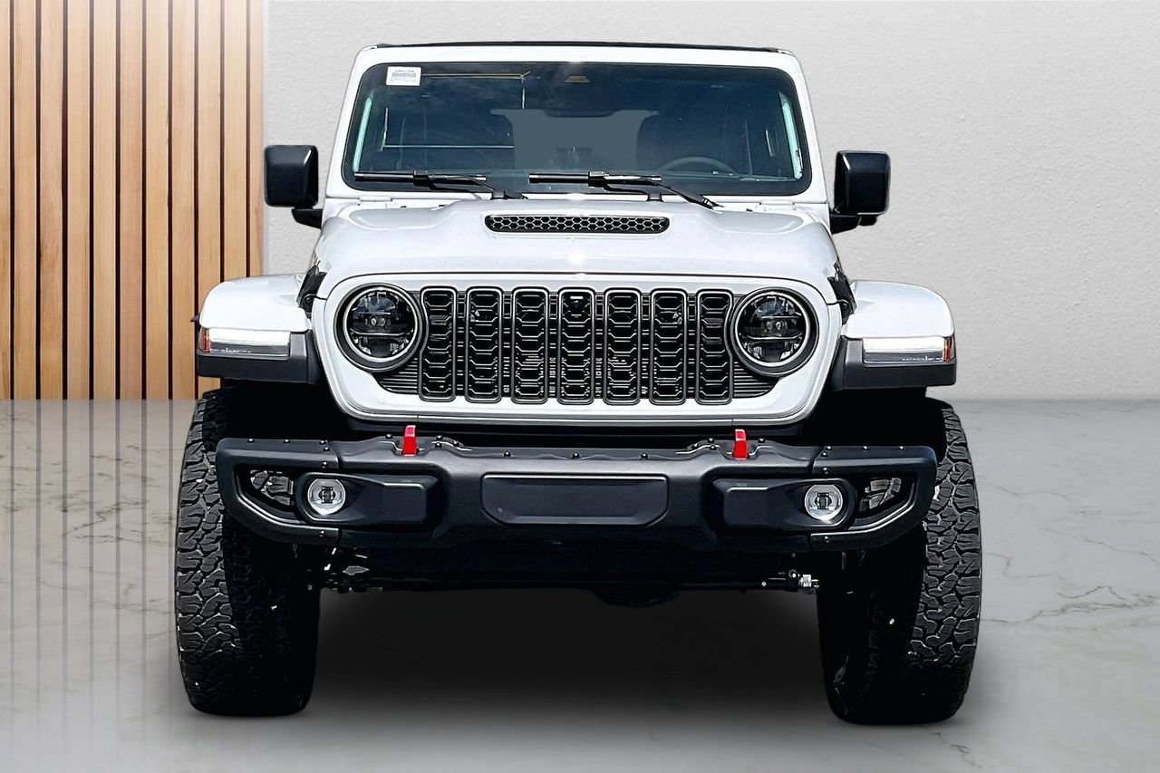 New 2026 Jeep Wrangler Unlimited Rubicon AWD/4WD image 3