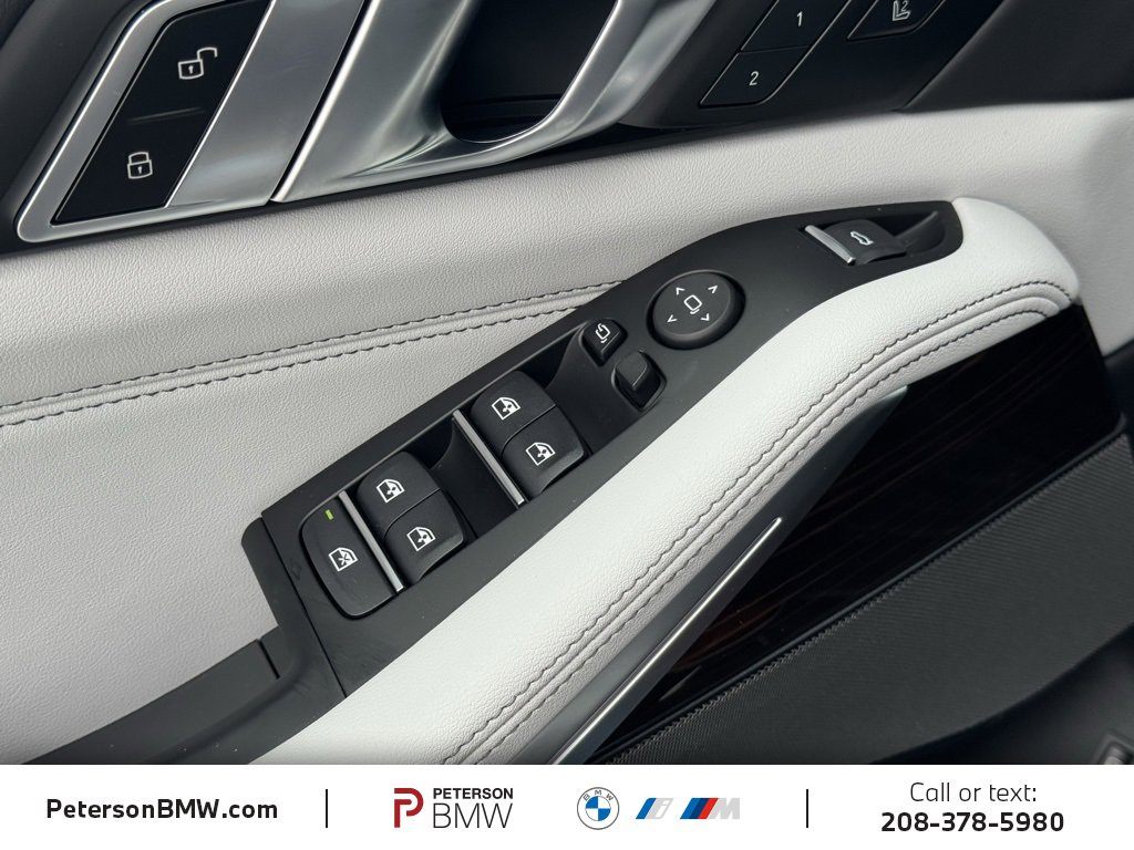 New 2026 BMW X5 xDrive50e image 26