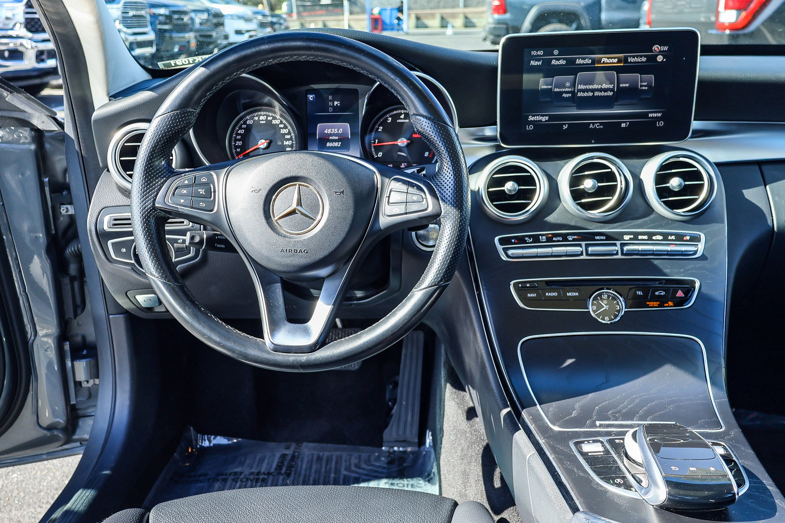 Used 2017 Mercedes-Benz C 300 Sedan image 3