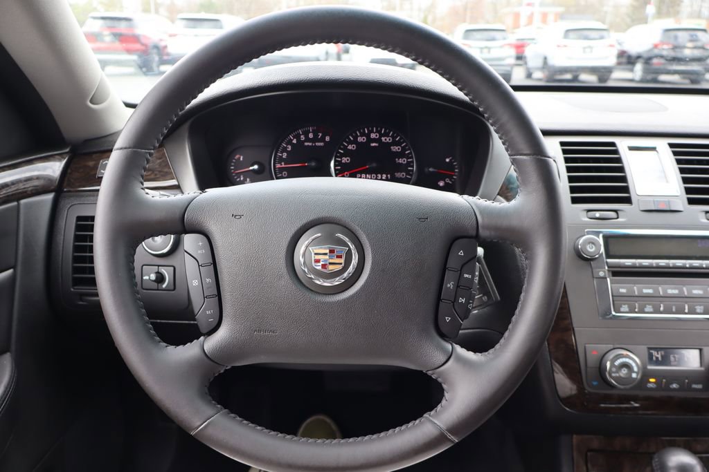 Used 2008 Cadillac DTS image 6