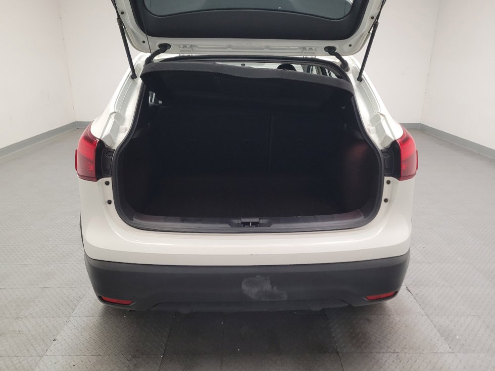 Used 2018 Nissan Rogue Sport S w/ S Appearance Package AWD/4WD image 29
