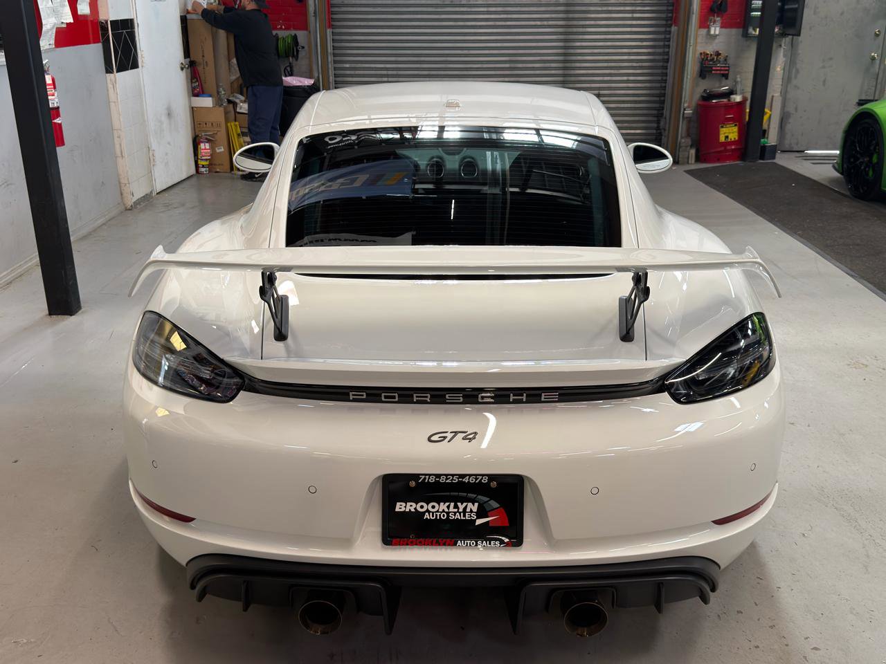 Used 2021 Porsche 718 Cayman GT4 image 7