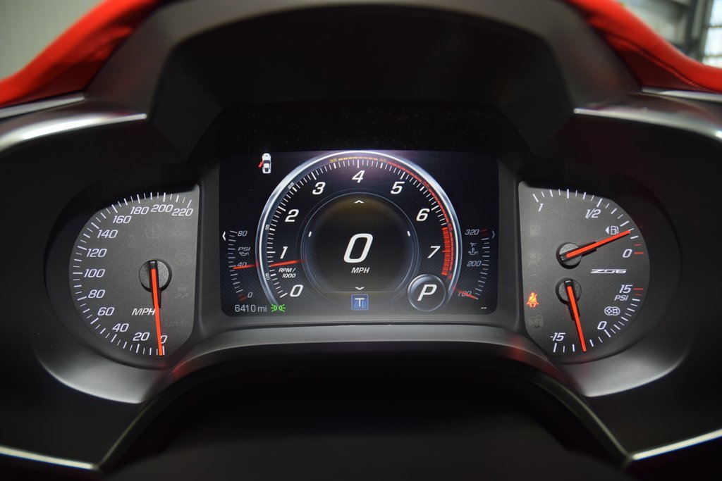 Used 2015 Chevrolet Corvette Z06 w/ 3LZ Preferred Equipment Group image 56