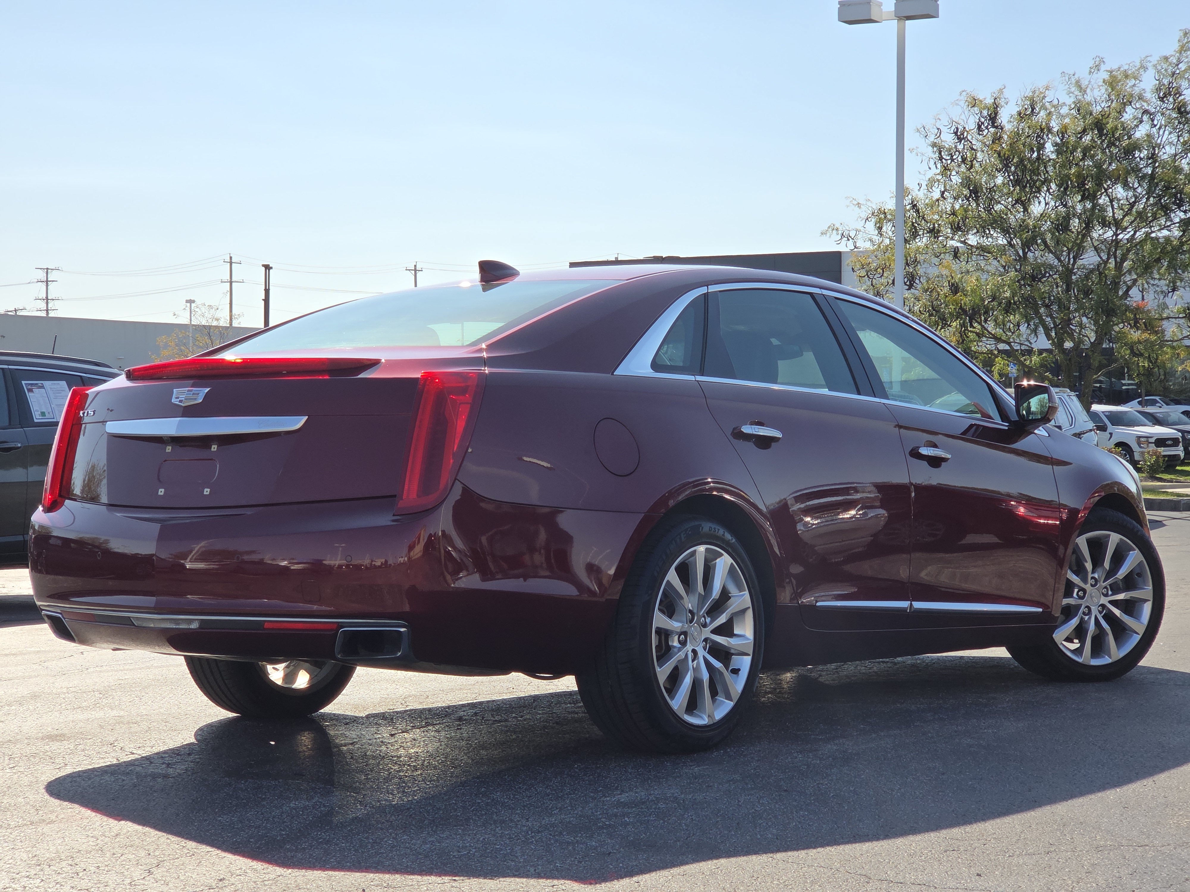 Used 2016 Cadillac XTS Luxury w/ Driver Awareness Package FWD image 9