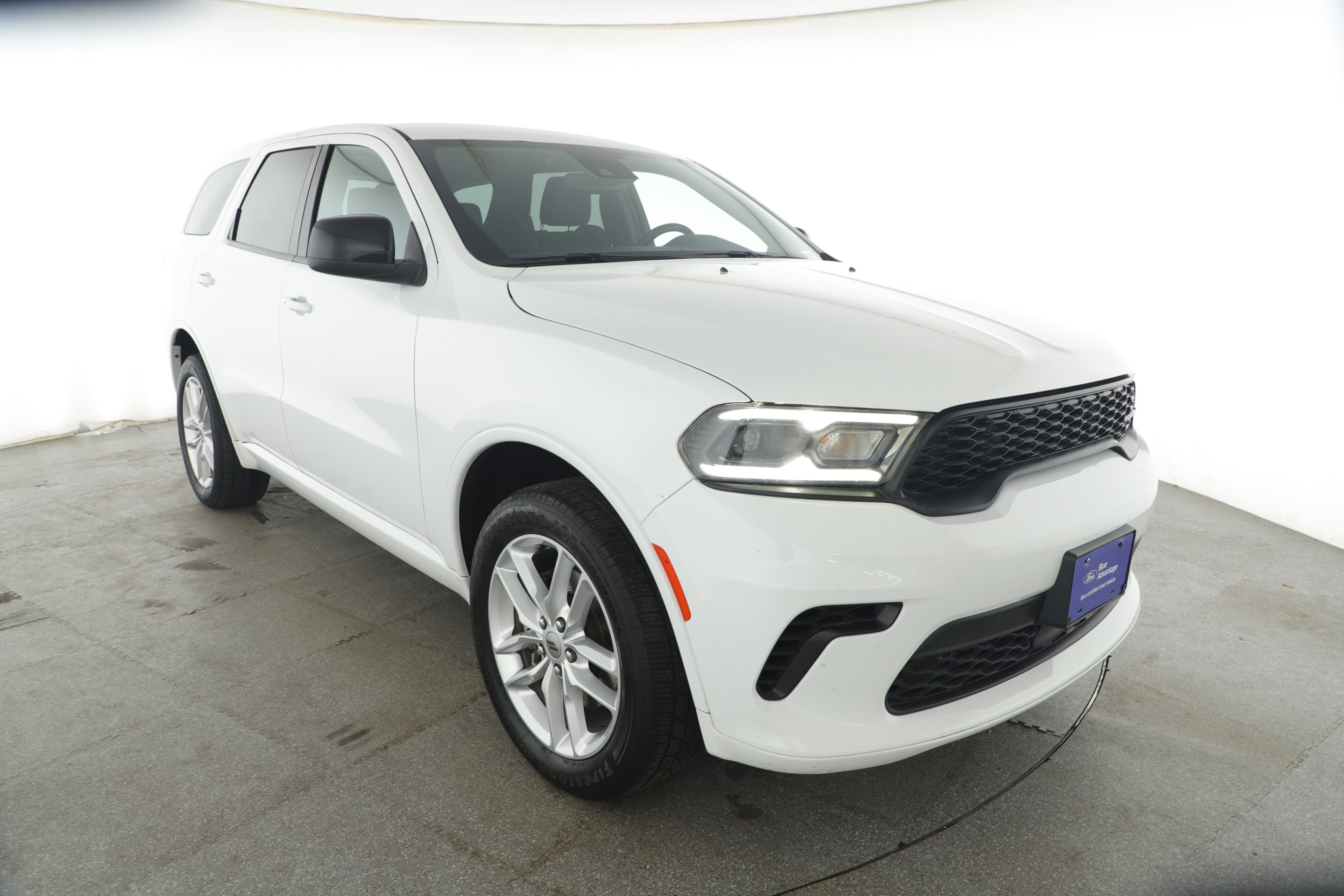 Used 2023 Dodge Durango GT image 3
