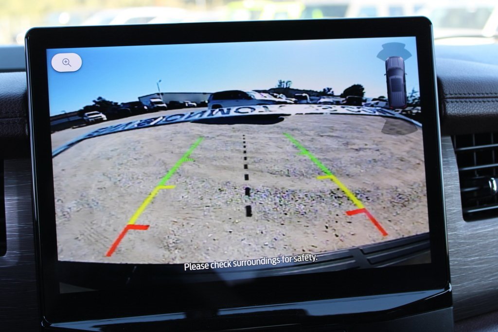 Used 2024 Ford Expedition Limited image 20