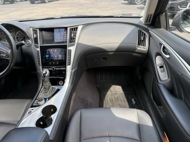 Used 2019 INFINITI Q50 Luxe w/ Essential Package (3.0T Luxe) AWD/4WD image 22