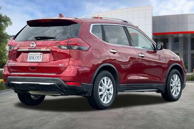 Used 2018 Nissan Rogue SV w/ Premium Package image 4