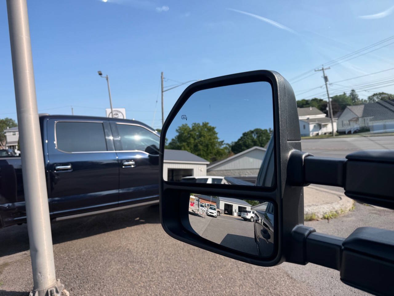 Used 2017 Ford F250 XL w/ Power Equipment Group AWD/4WD image 20