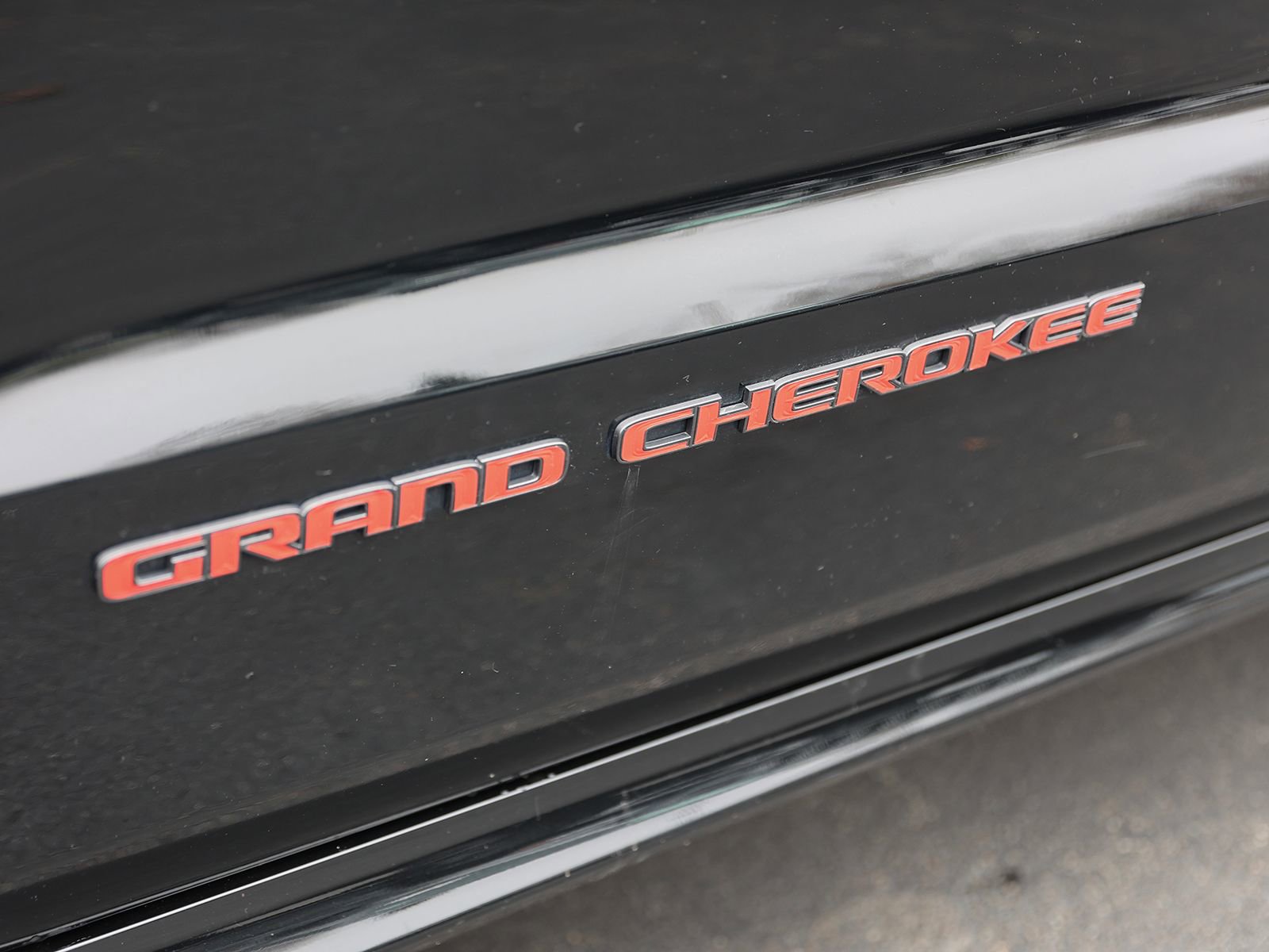 Used 2018 Jeep Grand Cherokee High Altitude image 9