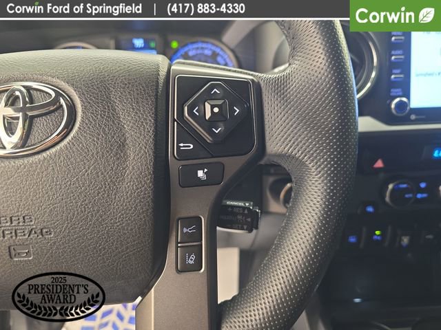 Used 2021 Toyota Tacoma TRD Sport w/ Technology Package RWD image 32