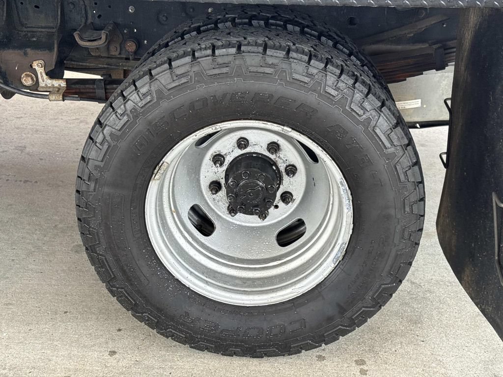 Used 2016 Ford F350 XL w/ Power Equipment Group RWD image 8