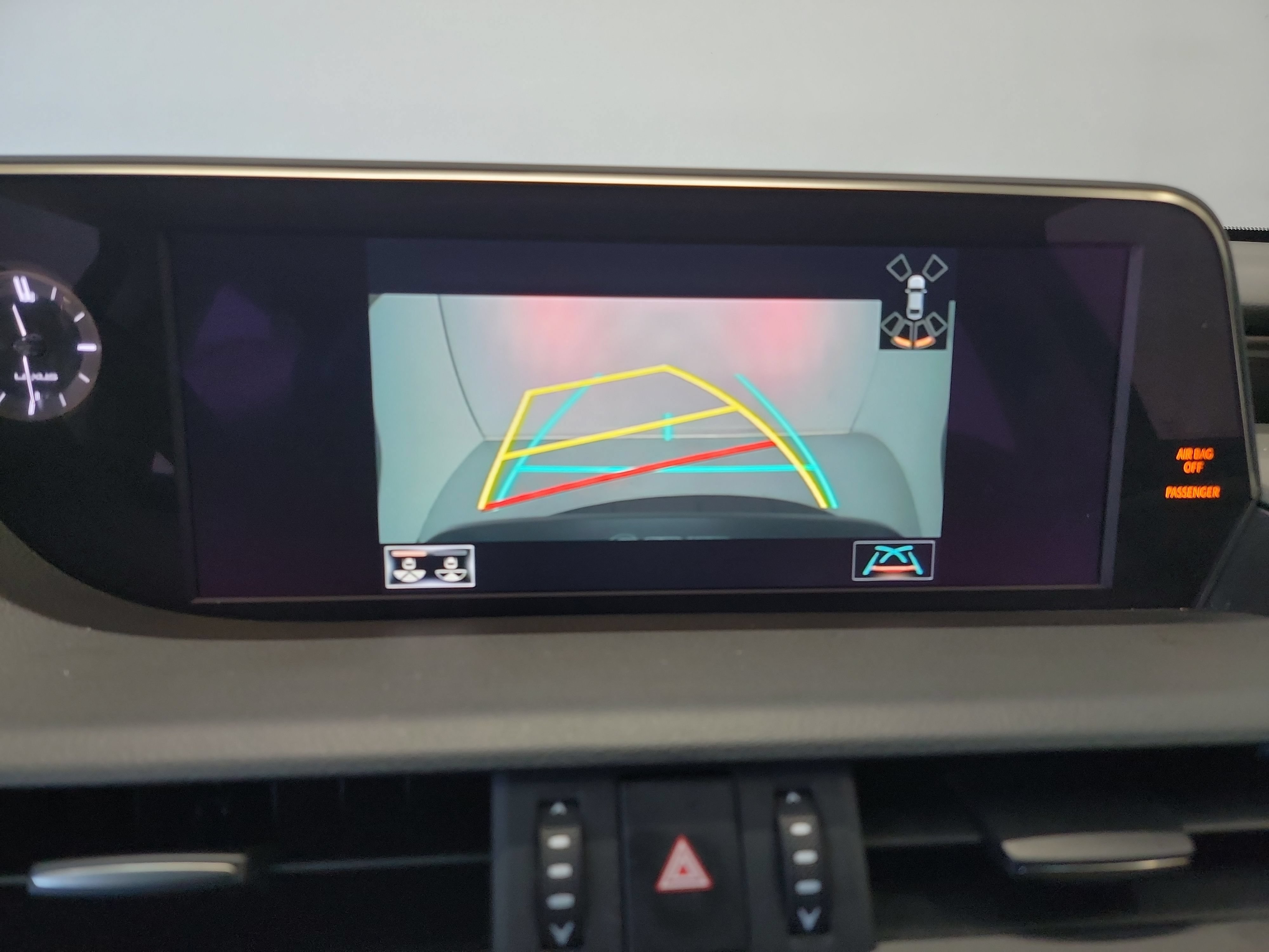 Used 2021 Lexus ES 300h w/ Accessory Package 2 FWD image 23