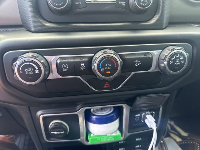 Used 2018 Jeep Wrangler Unlimited Sport AWD/4WD image 20
