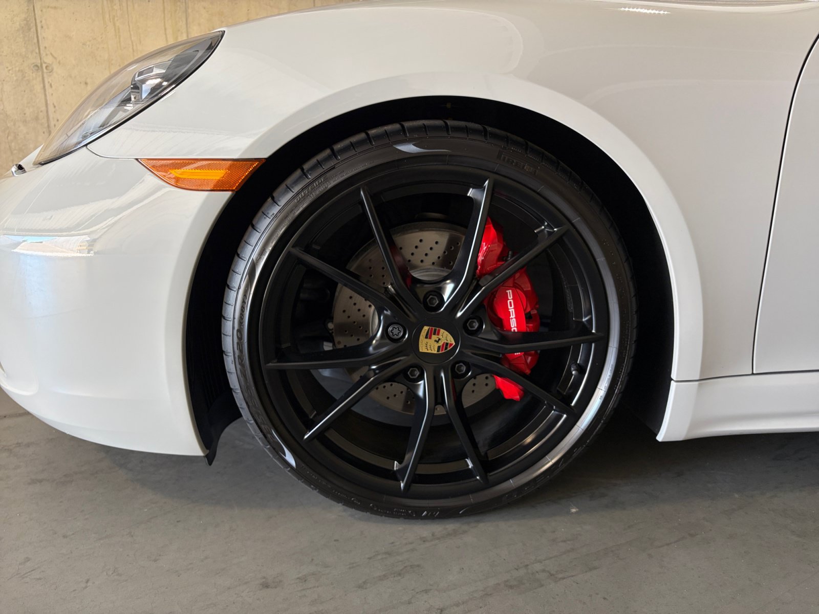Certified 2024 Porsche 718 Cayman S RWD image 18