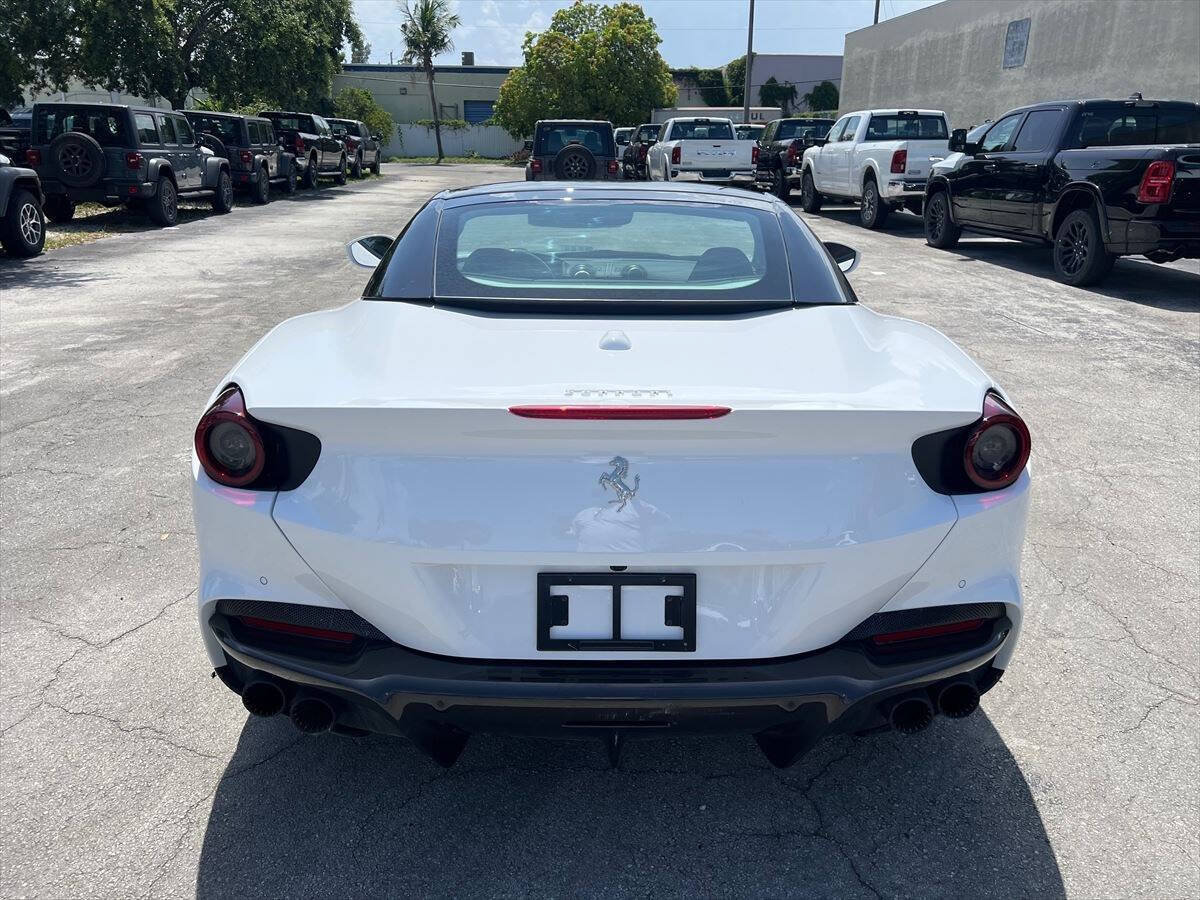 Used 2023 Ferrari Portofino M RWD image 6