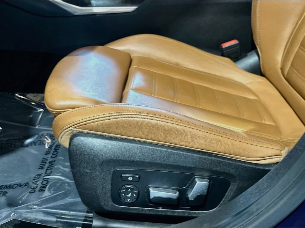 Used 2020 BMW 330i xDrive Sedan w/ Executive Package AWD/4WD image 19