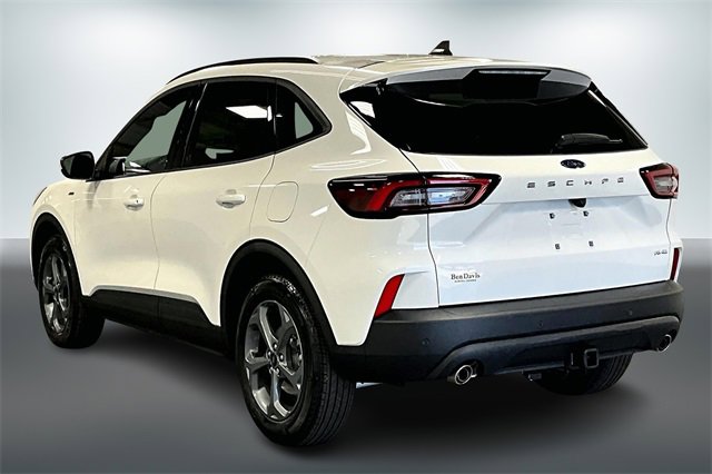 New 2026 Ford Escape ST-Line Select w/ Equipment Group 401A image 3