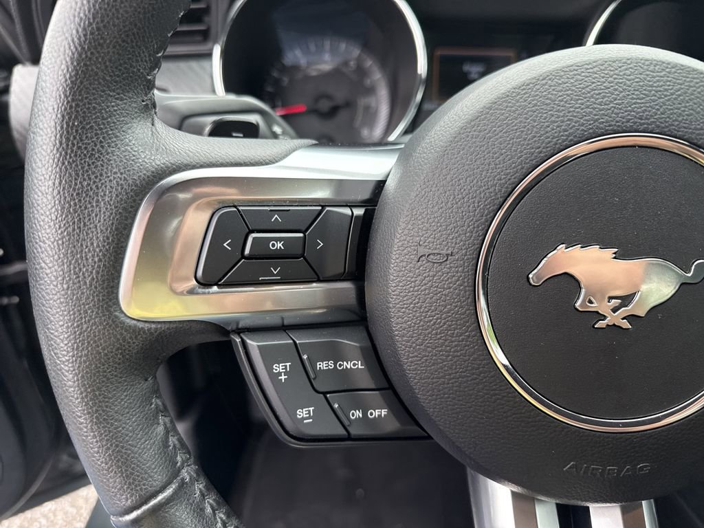 Used 2016 Ford Mustang Coupe w/ Equipment Group 051A RWD image 20