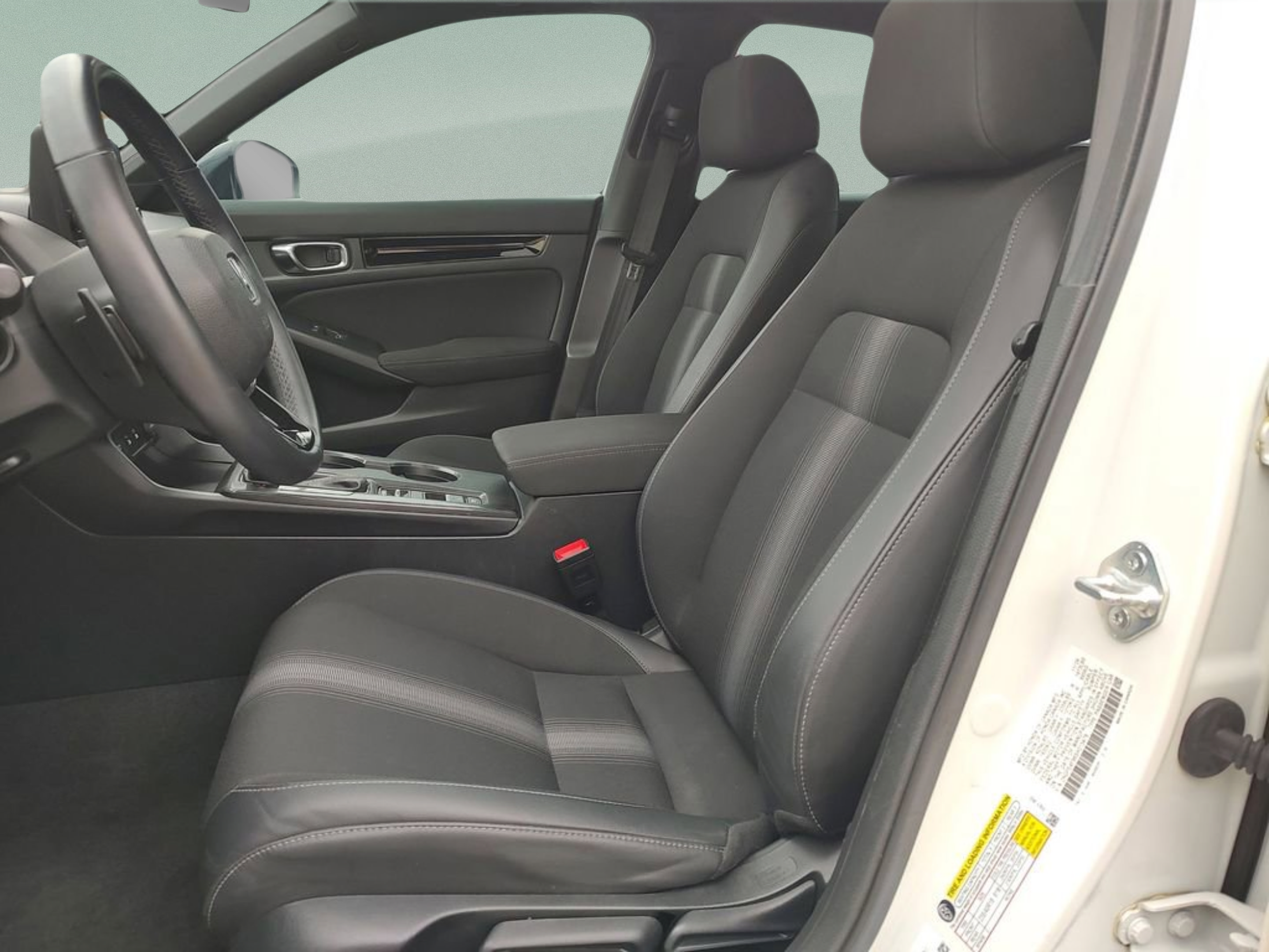 Used 2025 Honda Civic Sport image 26