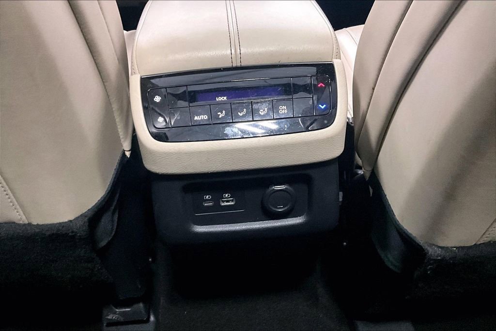 Used 2023 INFINITI QX60 Luxe w/ Cargo Package AWD/4WD image 23