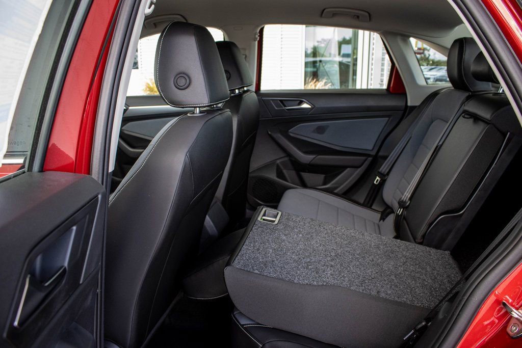 New 2025 Volkswagen Jetta SE image 46