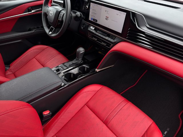 Certified 2026 Toyota Camry XSE FWD image 16