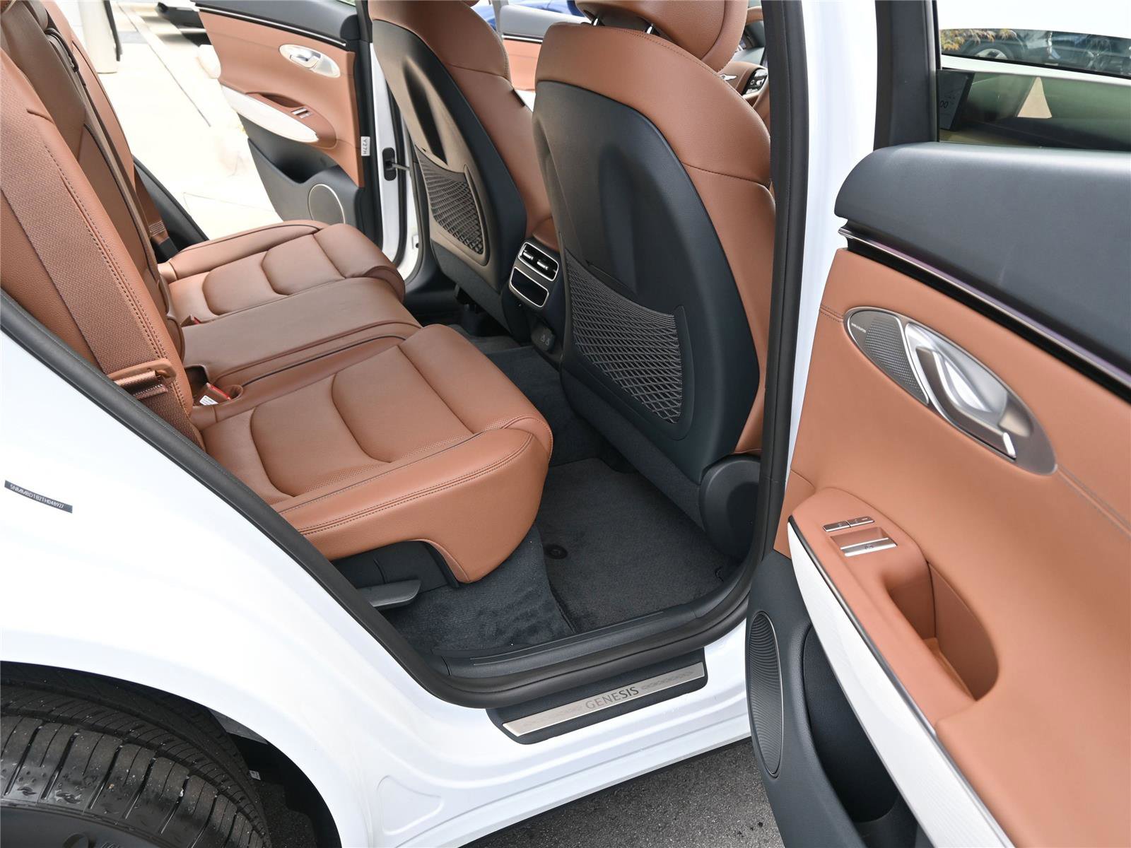 New 2026 Genesis GV70 2.5T Advanced image 27