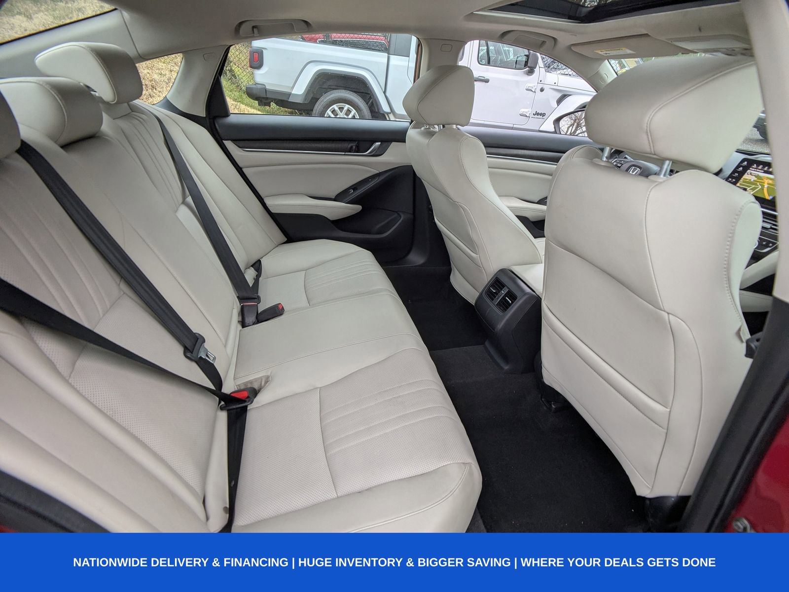 Used 2018 Honda Accord Touring image 14