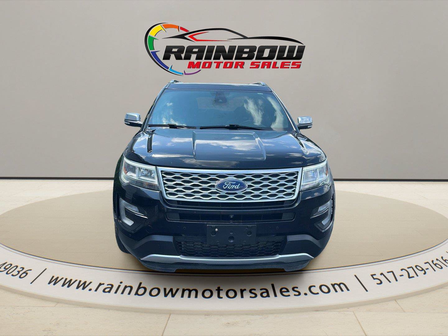 Used 2017 Ford Explorer Platinum AWD/4WD image 2