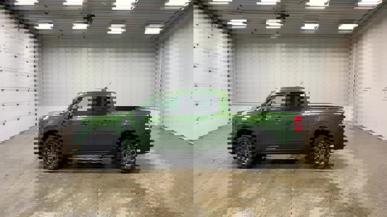 New 2025 Ford Maverick XLT image 5