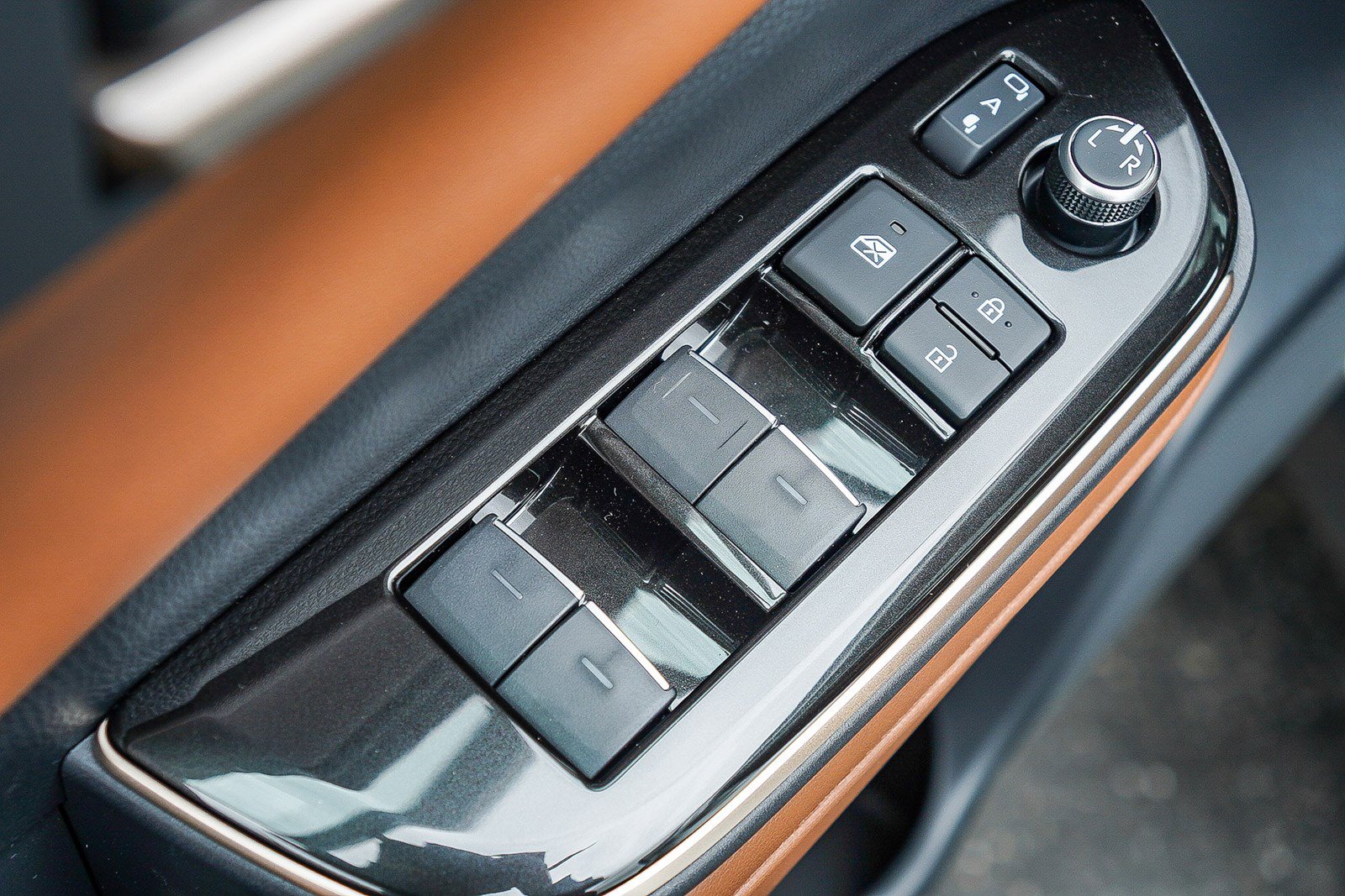 New 2026 Toyota Crown Signia image 26