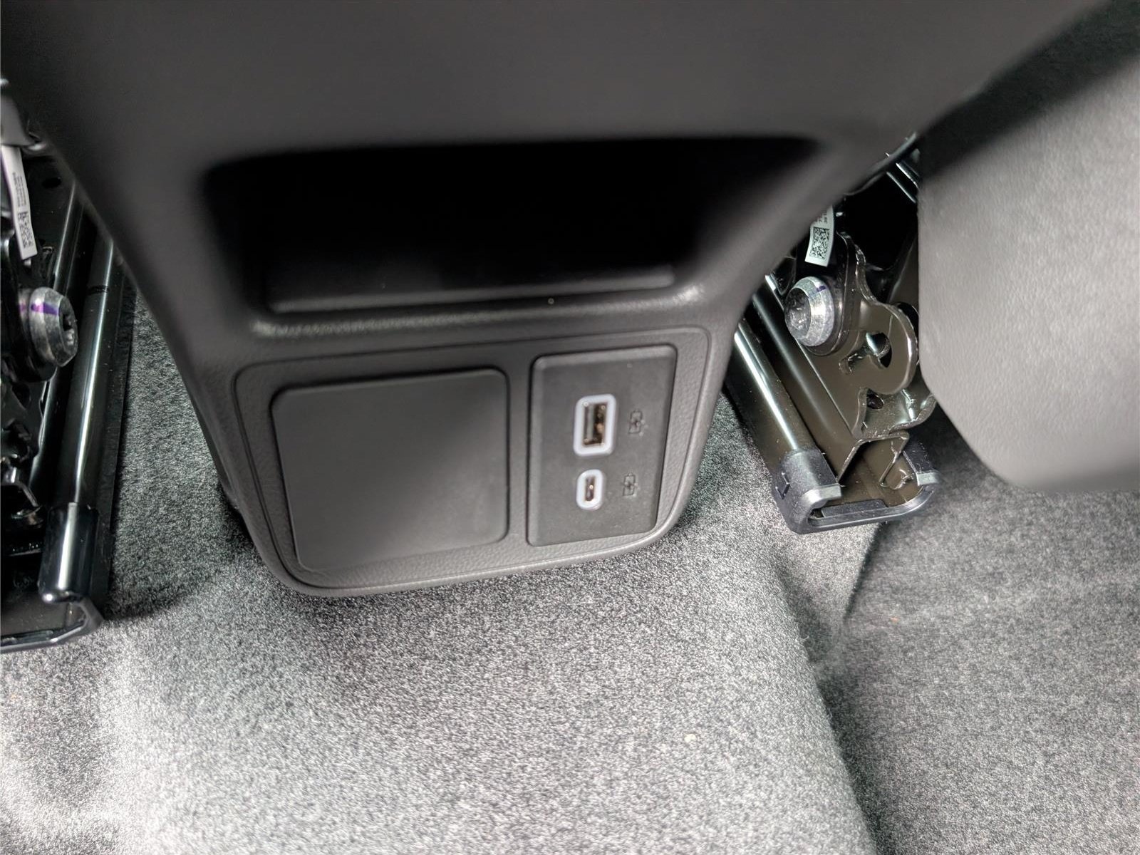 New 2026 Buick Encore GX Preferred w/ Comfort Package AWD/4WD image 11