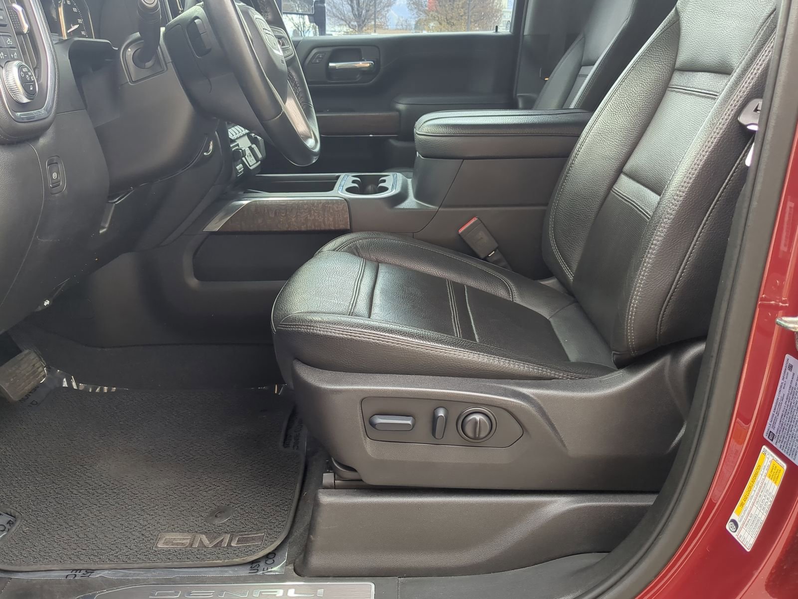 Used 2023 GMC Sierra 3500 Denali image 22