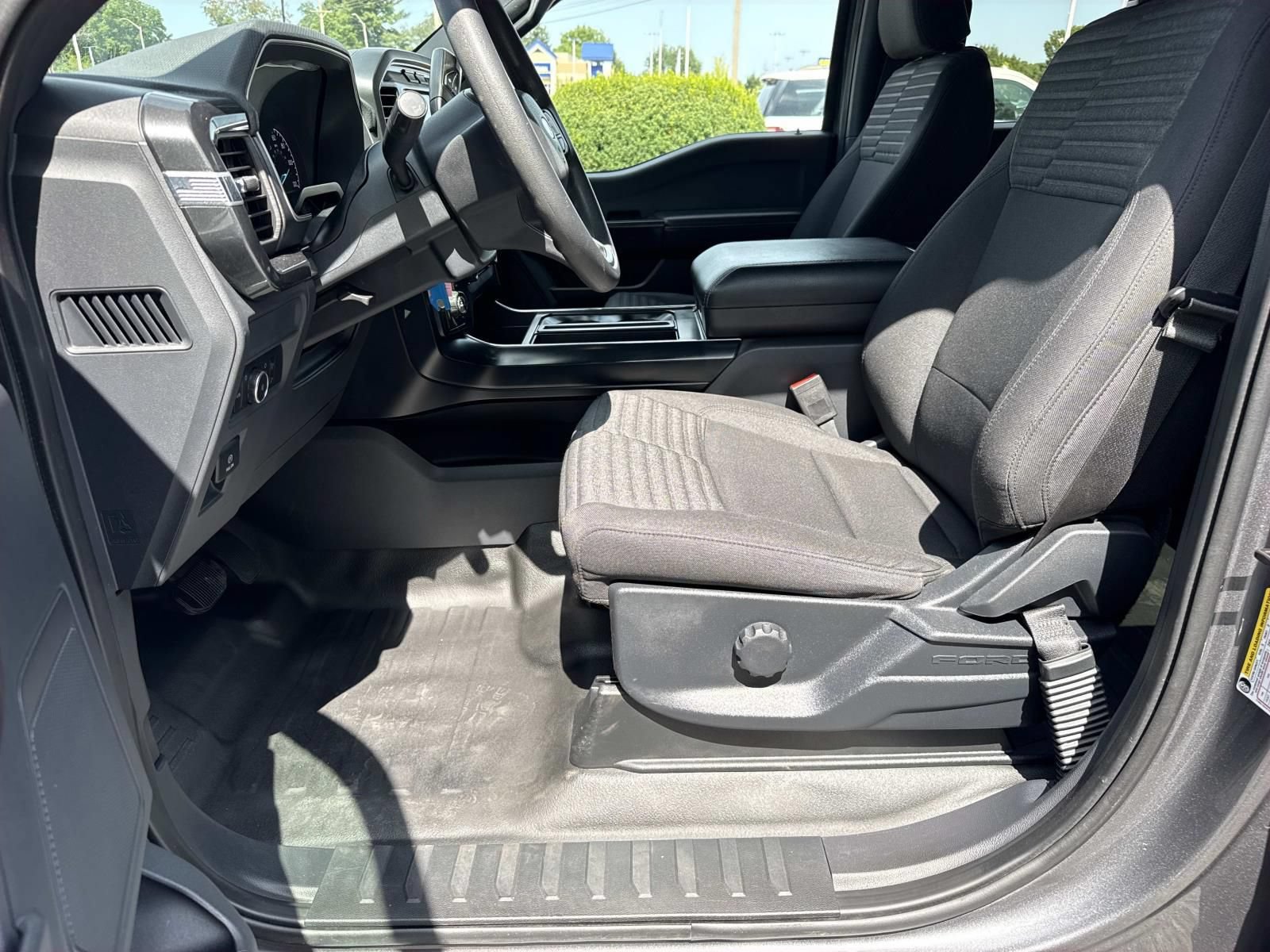 Used 2022 Ford F150 XL w/ STX Appearance Package AWD/4WD image 28