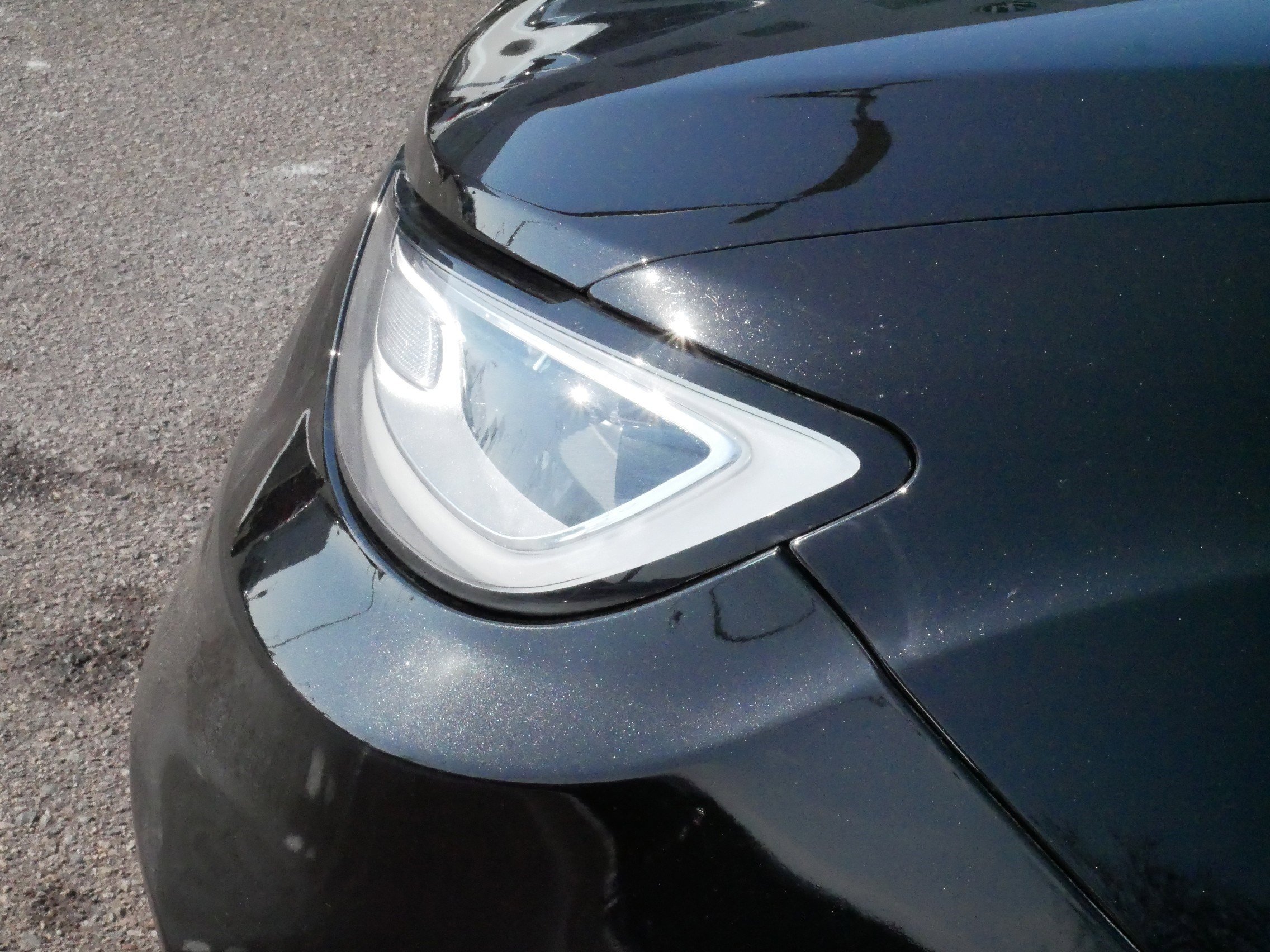 Used 2024 Chrysler Pacifica Touring-L image 16