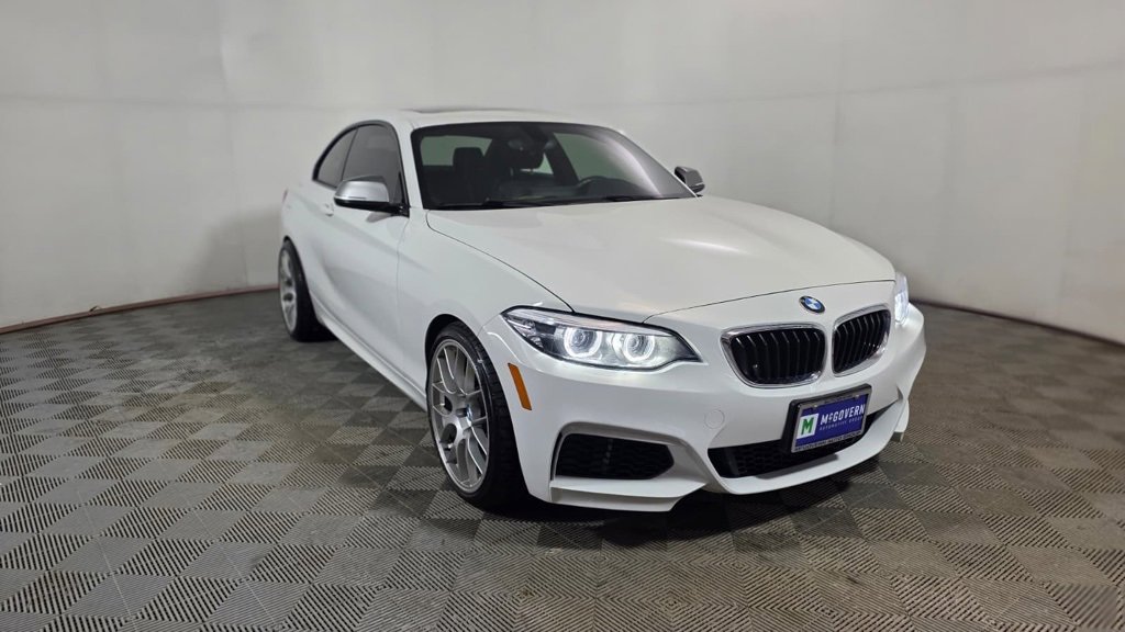 Used 2018 BMW M240i Coupe image 9