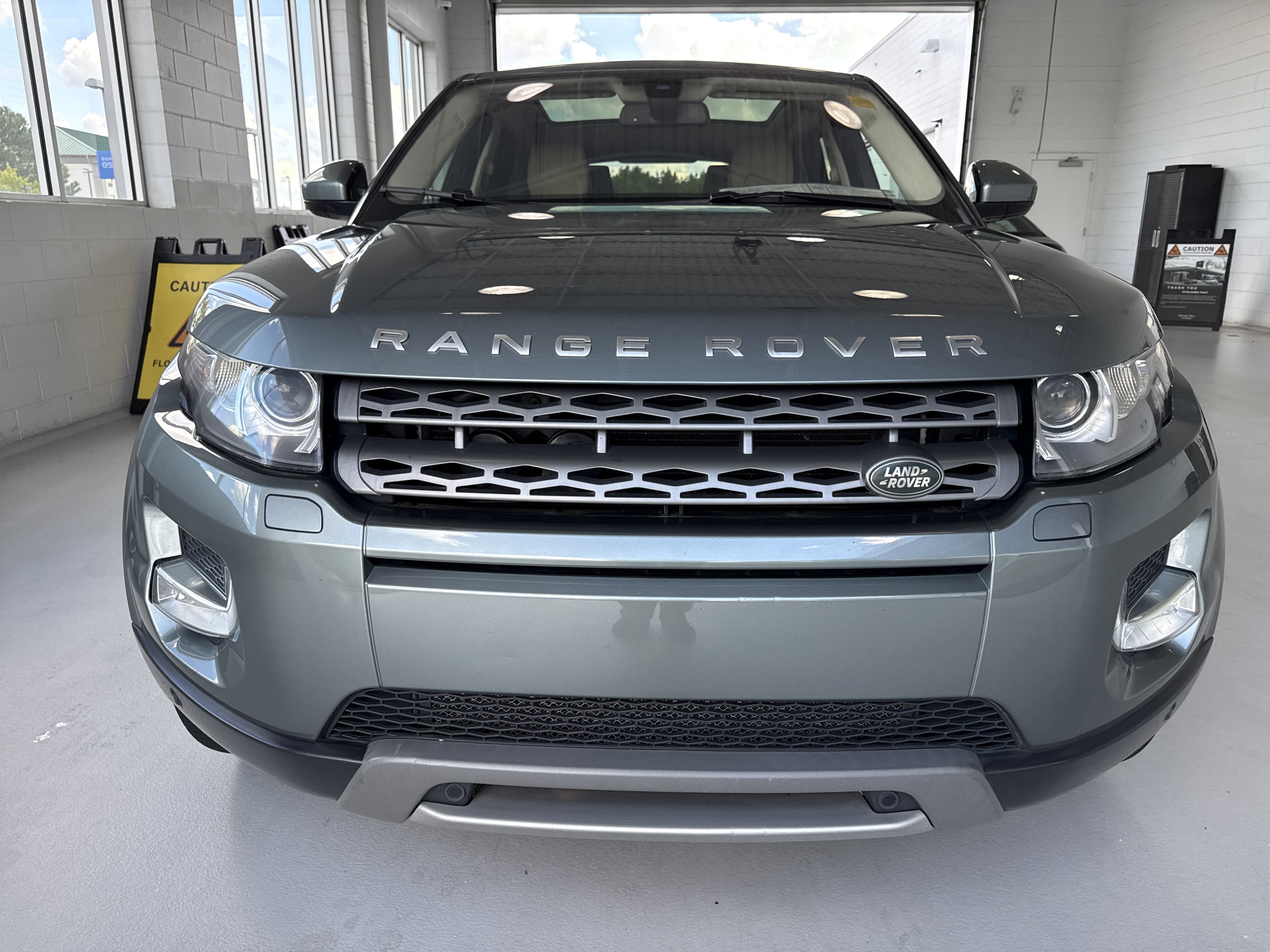 Used 2015 Land Rover Range Rover Evoque Pure Plus AWD/4WD image 15