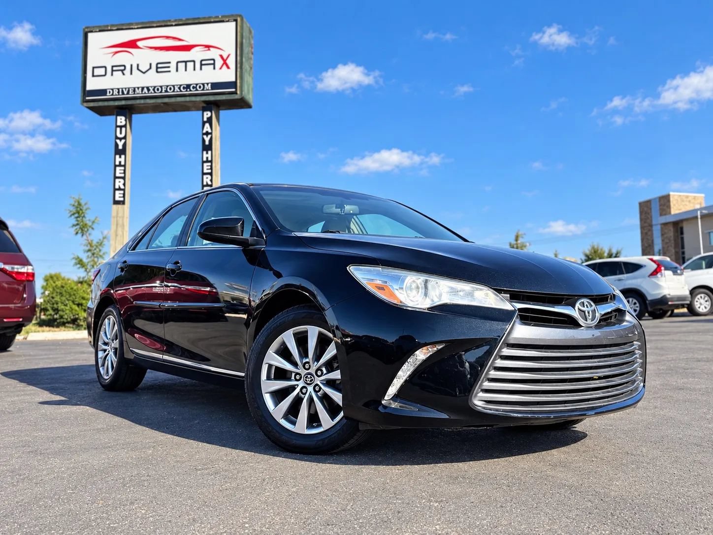 Used 2017 Toyota Camry XLE w/ Moonroof Package