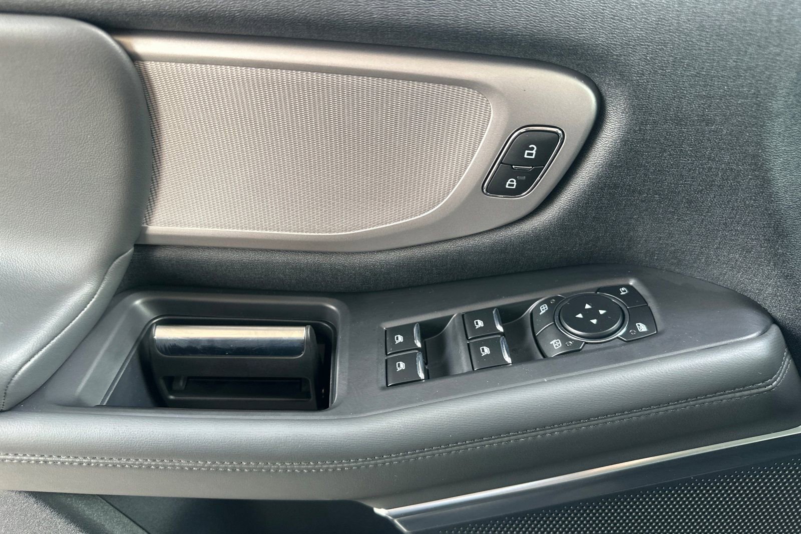 New 2026 Ford Expedition Active RWD image 11