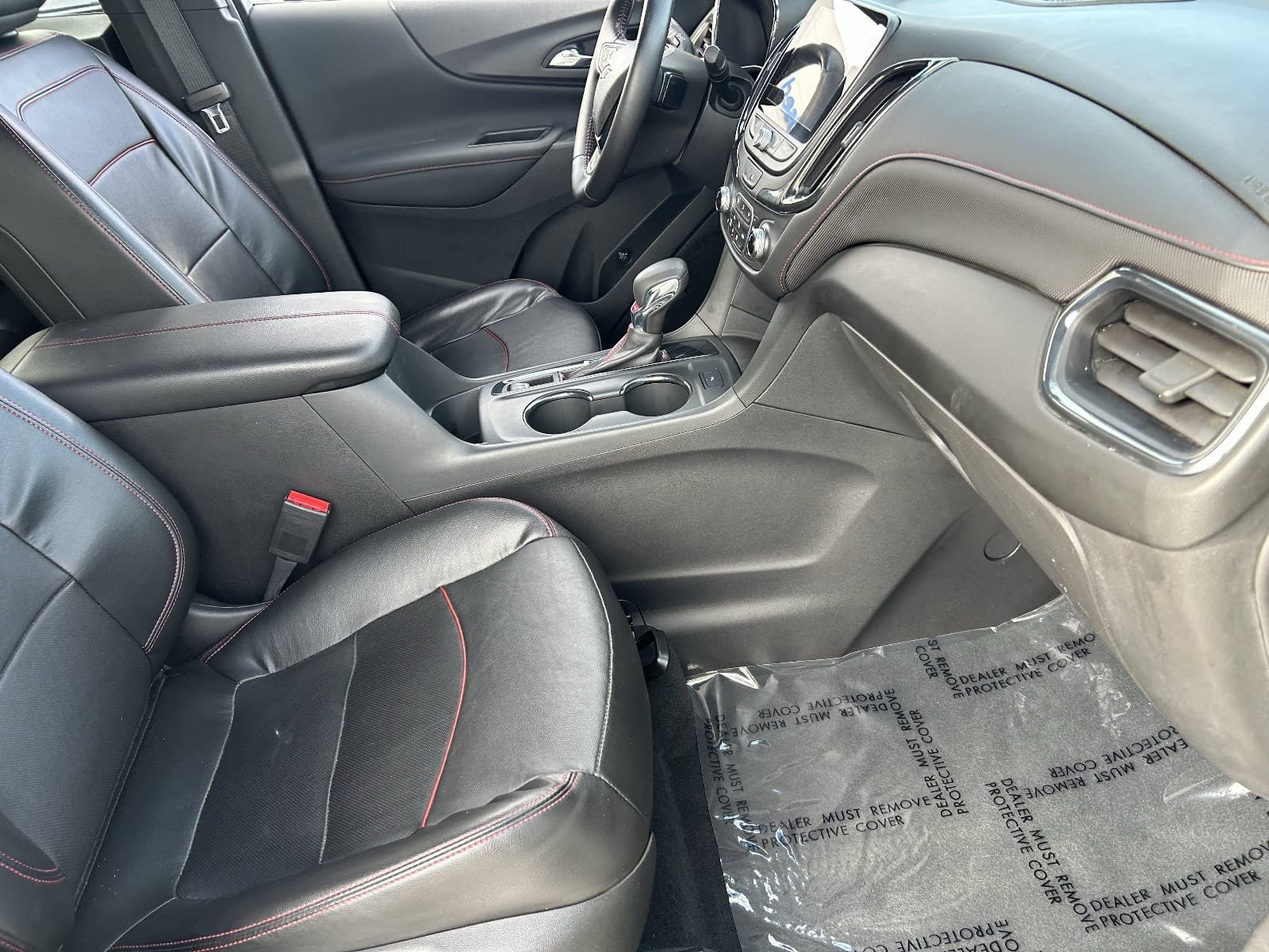 Used 2022 Chevrolet Equinox RS w/ RS Leather Package FWD image 14