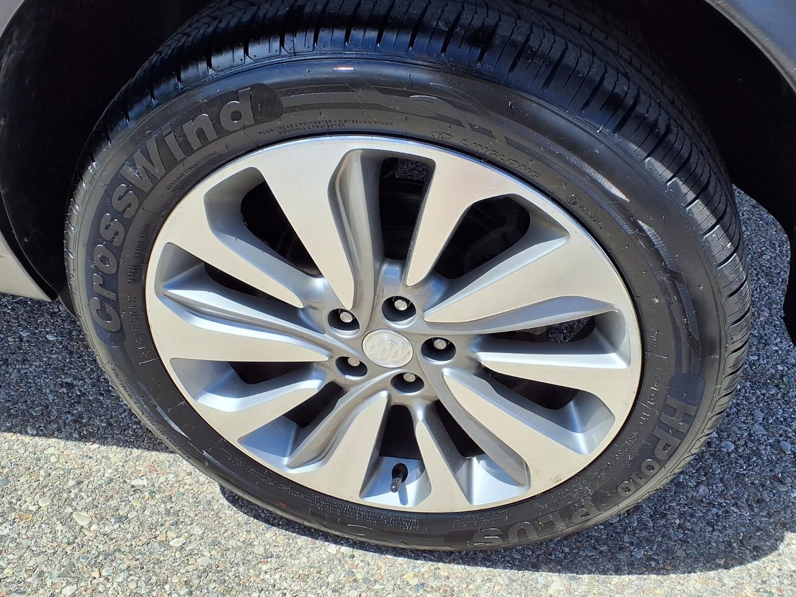 Used 2019 Buick Encore Preferred w/ Safety Package FWD image 9