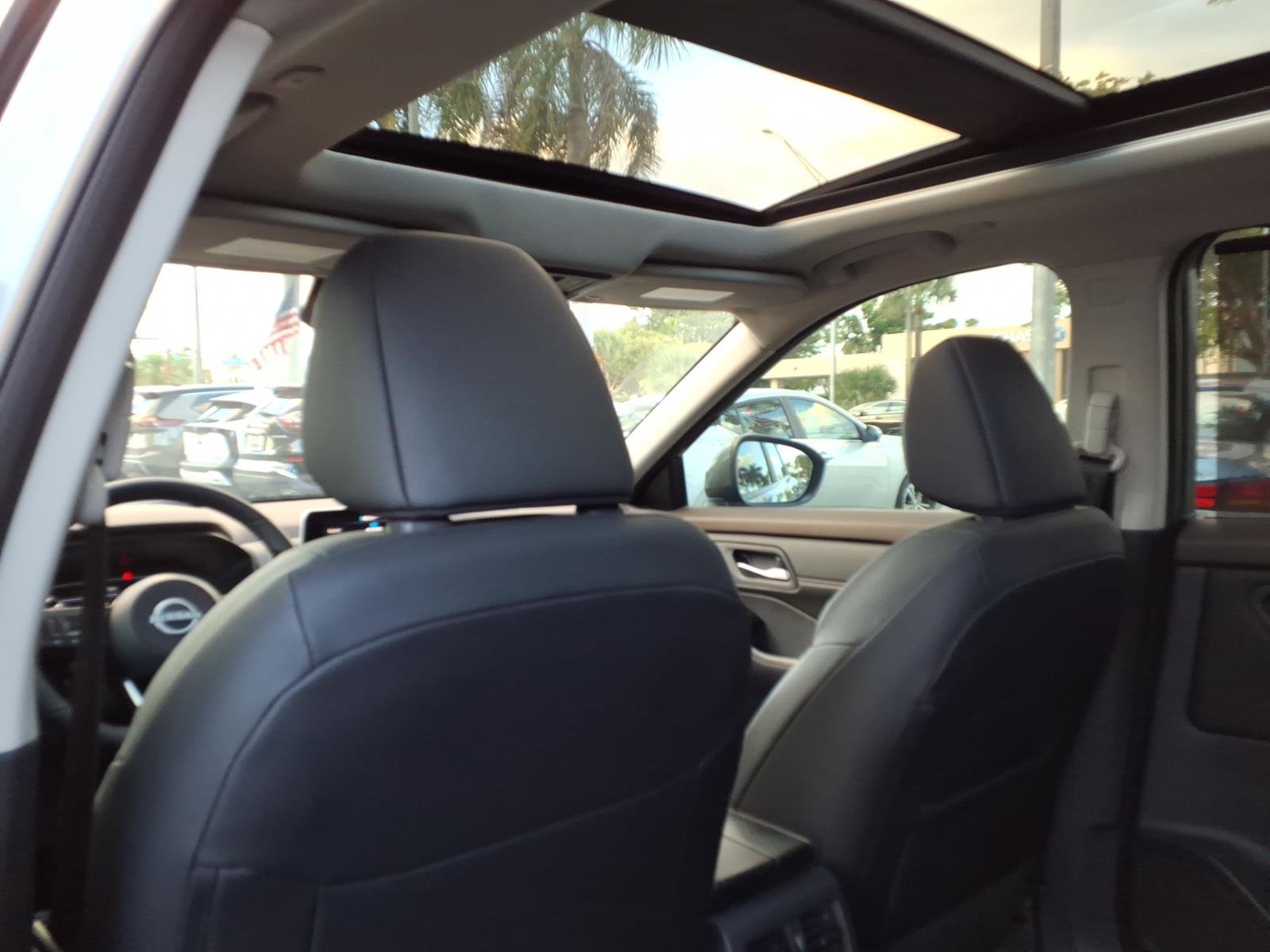 Certified 2023 Nissan Rogue SV w/ SV Premium B Package image 19