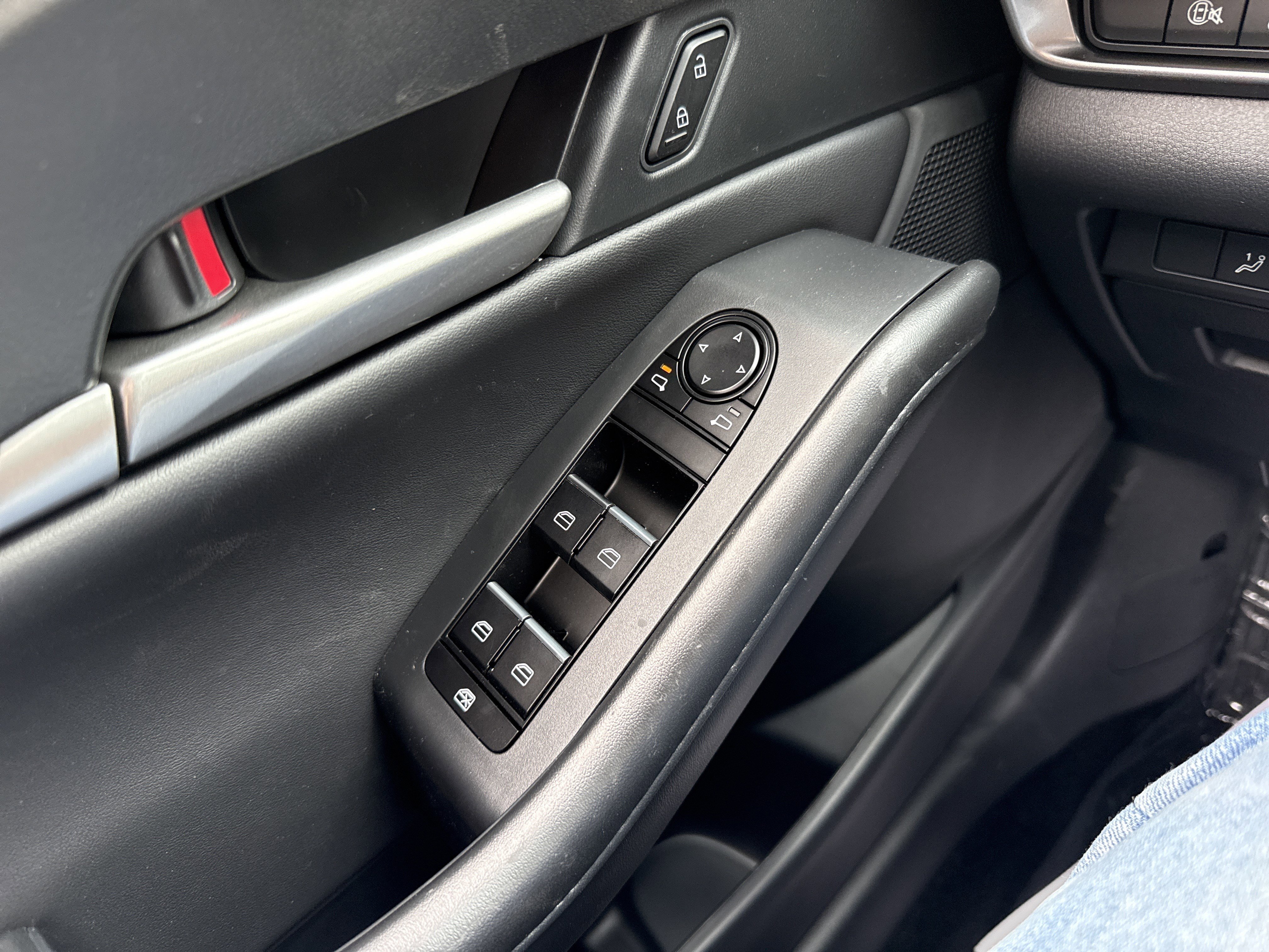 New 2026 MAZDA CX-30 AWD 2.5 S image 16